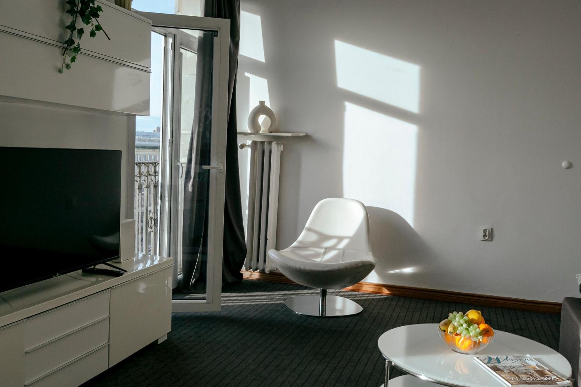 Plac Konstytucji 6 Orange - Apartament Dla 4 Osob - Bezplatny Parking - Free Parking - Piekny Widok Na Panorame Warszawy Varšava Exteriér fotografie